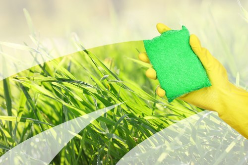 Professional move out cleaning service in a Highbury apartment