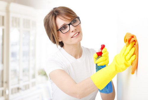 Detailed bathroom and kitchen end of tenancy cleaning in Highbury