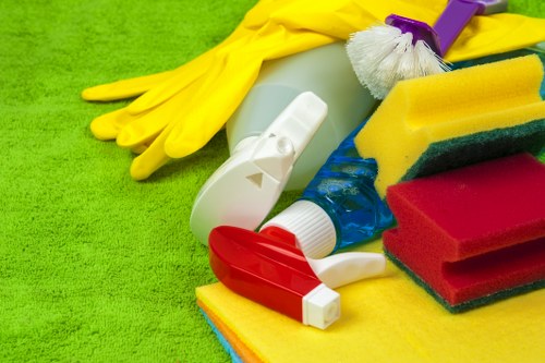 Local move out cleaning team working in a Highbury property