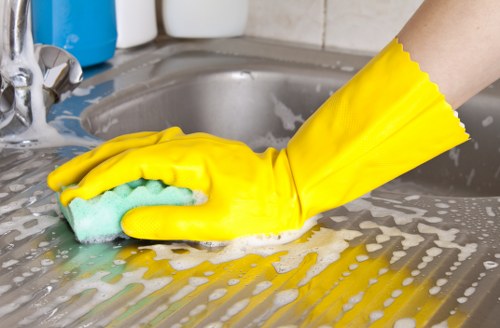 Deep kitchen and bathroom cleaning in Highbury property