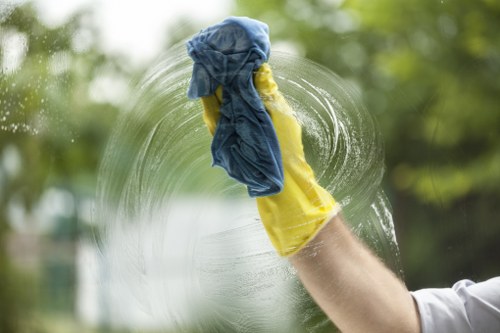 Professional move-out cleaning service for Highbury rental properties